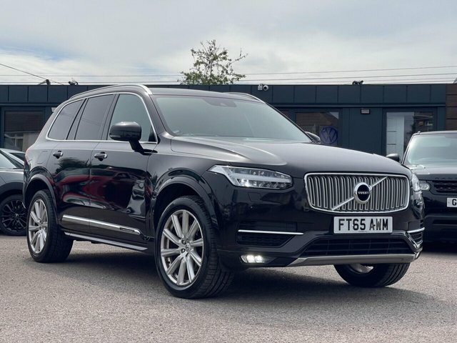 Compare Volvo XC90 2.0 D5 Inscription Geartronic 4Wd Euro 6 Ss FT65AWM Black