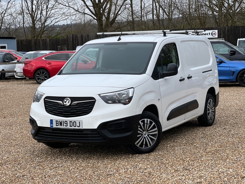 Vauxhall Combo L2h1 2300 Edition Ss White #1