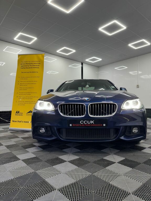 Compare BMW 5 Series 520D M Sport SJ15CFH Blue