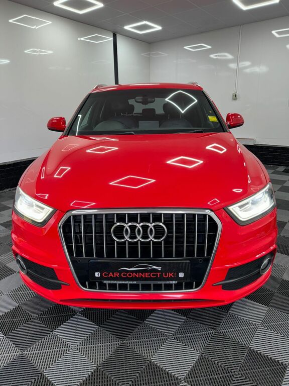 Audi Q3 Suv 1.4 Red #1