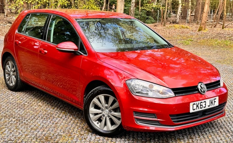 Volkswagen Golf Se Tsi Bluemotion Technology Red #1