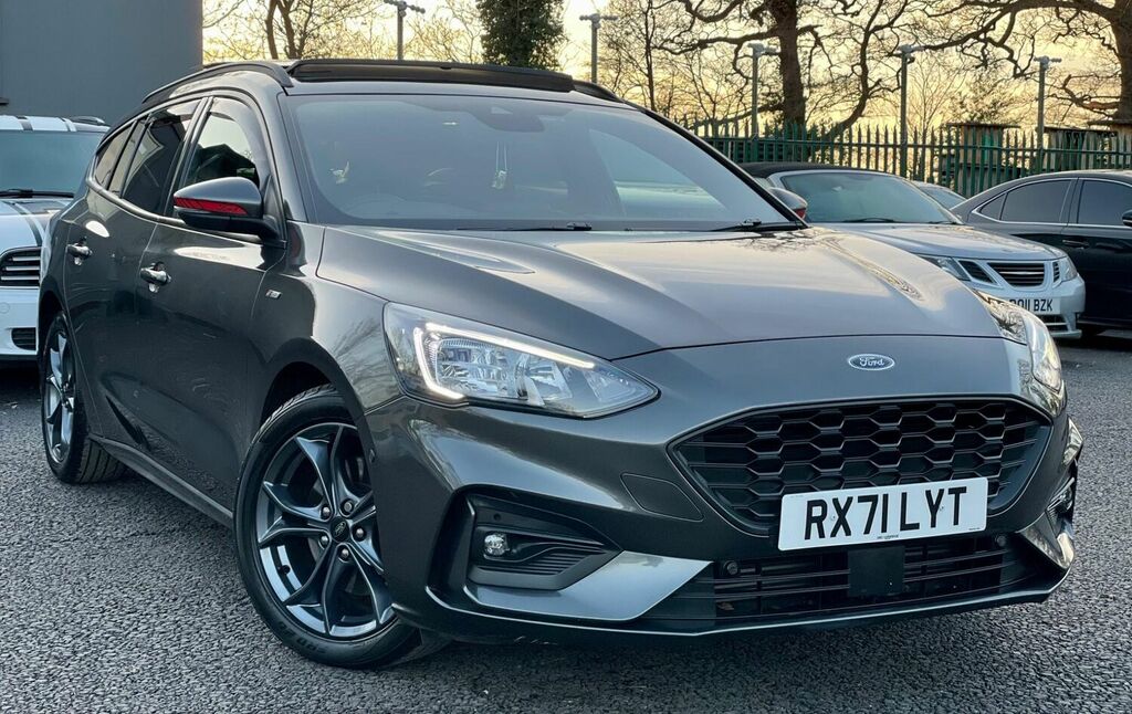 Compare Ford Focus 1.0T Ecoboost Mhev St-line Dct Euro 6 Ss 2 RX71LYT Grey