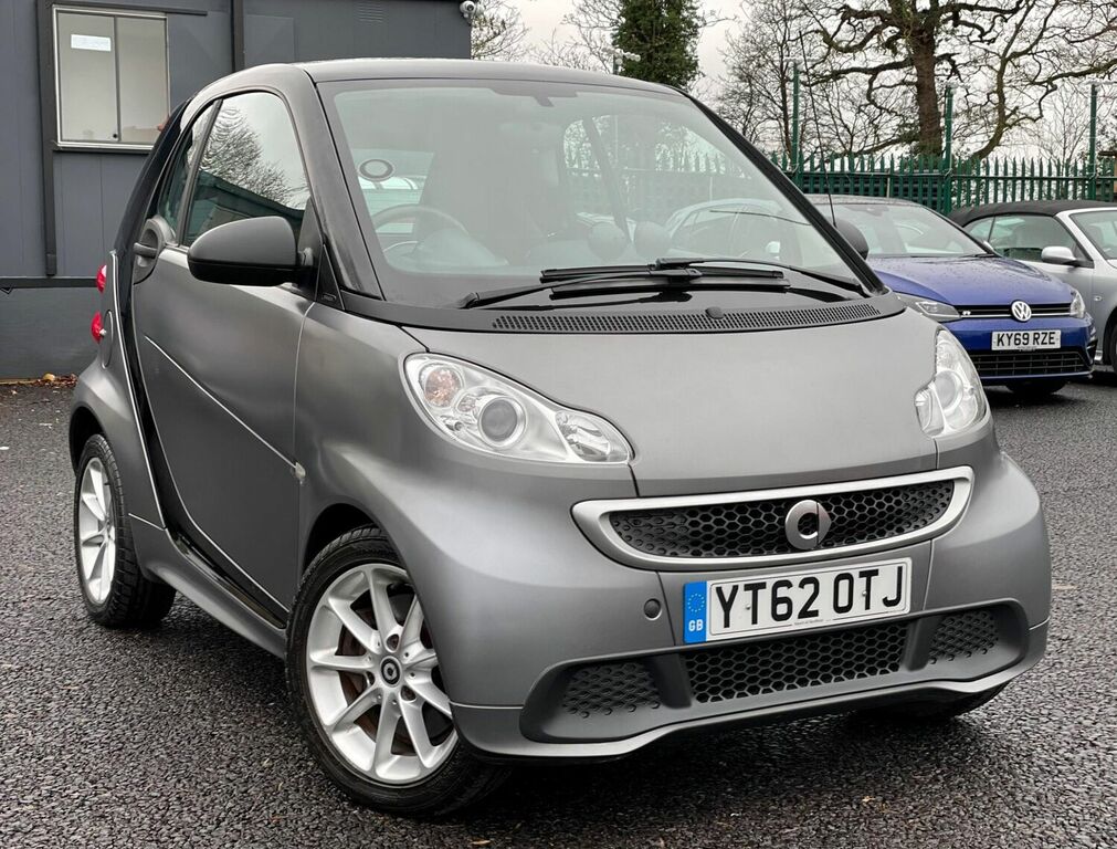 Compare Smart Fortwo 1.0 Mhd Passion Softtouch Euro 5 Ss 2012 YT62OTJ Black