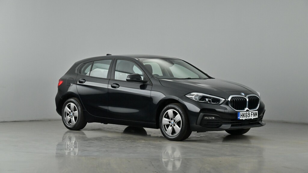 Compare BMW 1 Series 1.5 Se HK69FNM Black