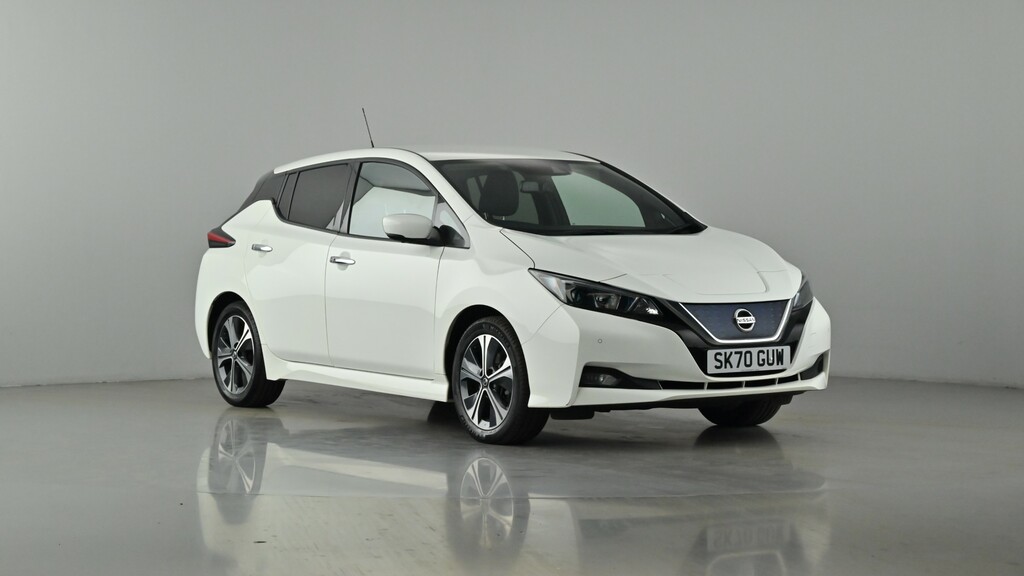 Compare Nissan Leaf 40Kwh N-connecta SK70GUW White