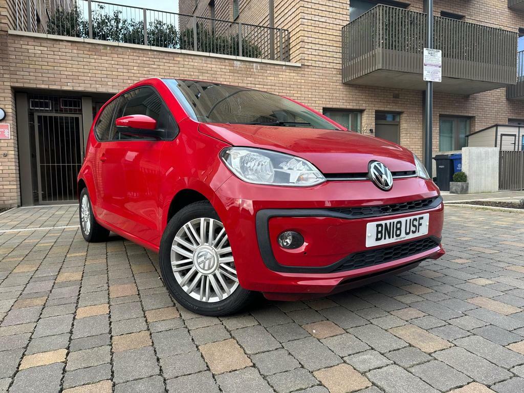 Compare Volkswagen Up 1.0 Move Up Euro 6 Ss BN18USF Red