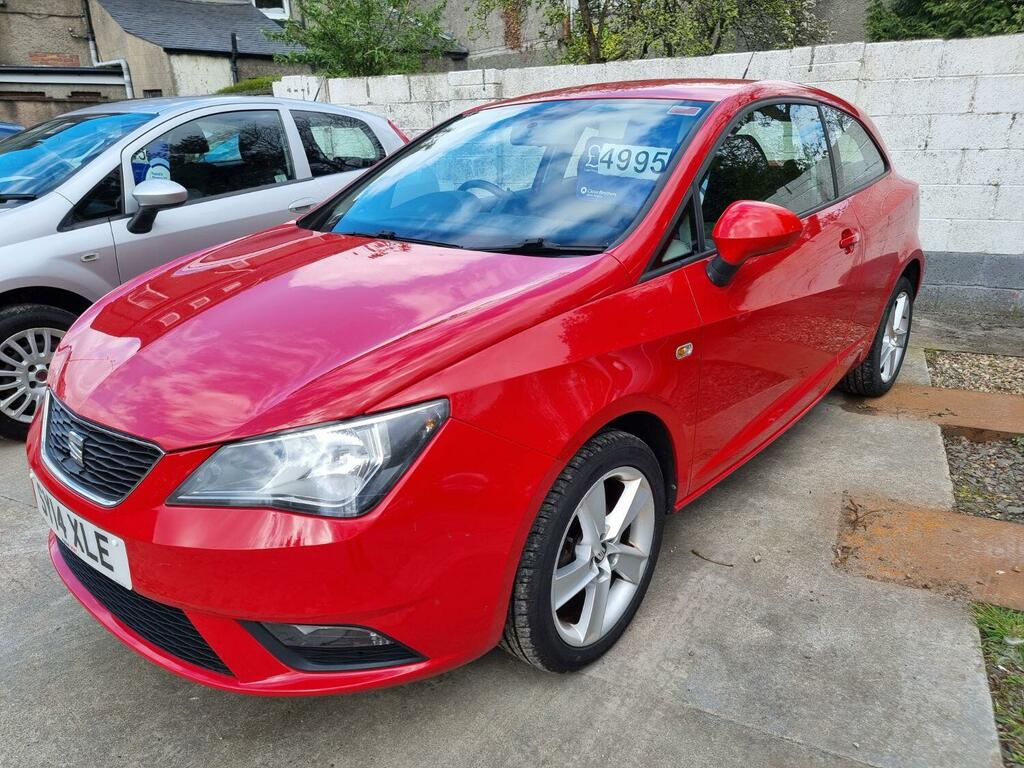 Compare Seat Ibiza Hatchback 1.4 Toca 2014 SY14XLE Red