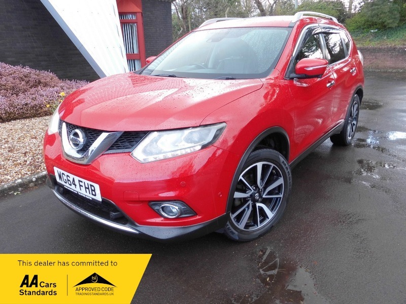 Compare Nissan X-Trail Dci Tekna WG64FHB Red