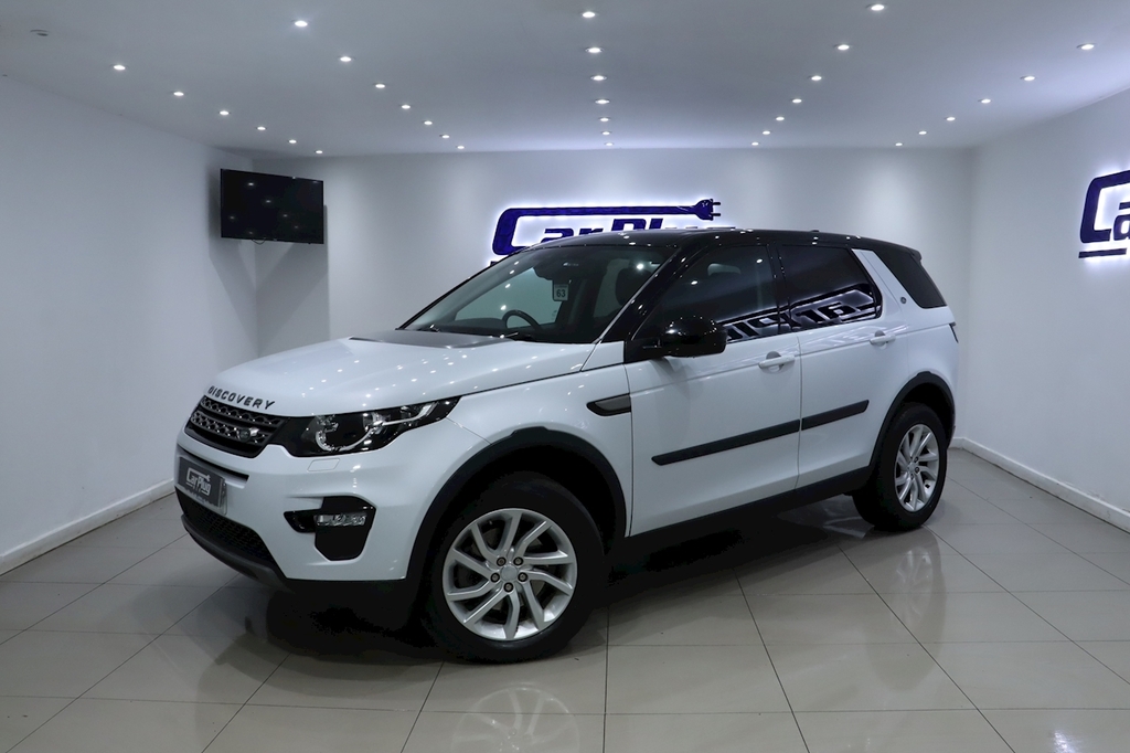 Compare Land Rover Discovery Sport Td4 Se Tech DS17KUX 