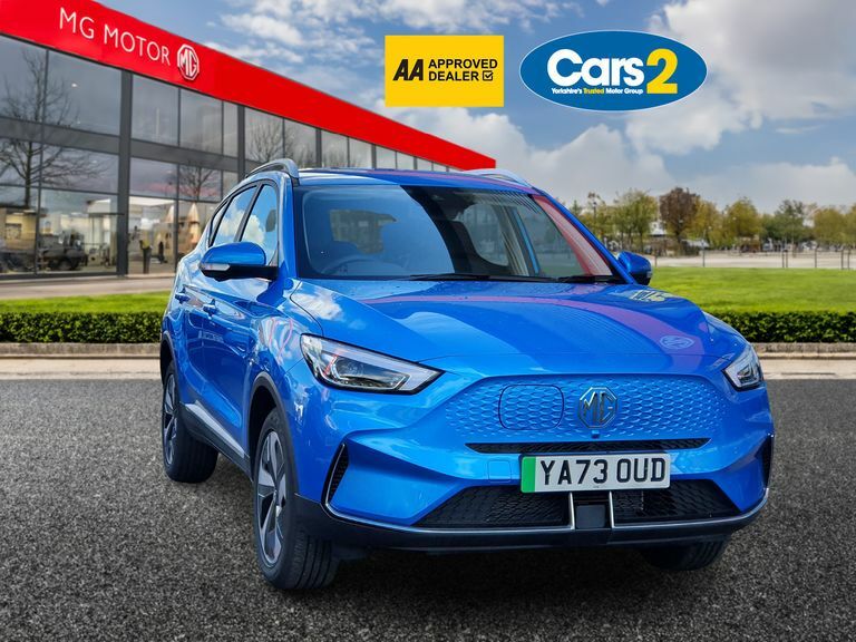 Compare MG ZS 130Kw Trophy Connect Ev 51Kwh YA73OUD Blue