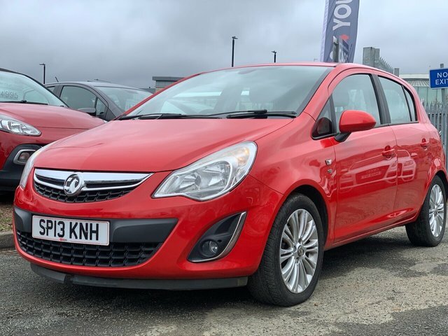 Compare Vauxhall Corsa 1.4 Se 98 SP13KNH Red