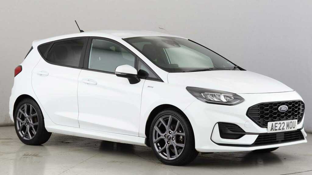 Compare Ford Fiesta 1.0 Ecoboost St-line AE22MOU White