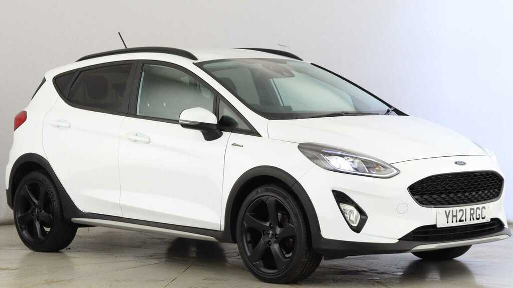 Compare Ford Fiesta 1.0 Ecoboost Hybrid Mhev 125 Active Edition YH21RGC White