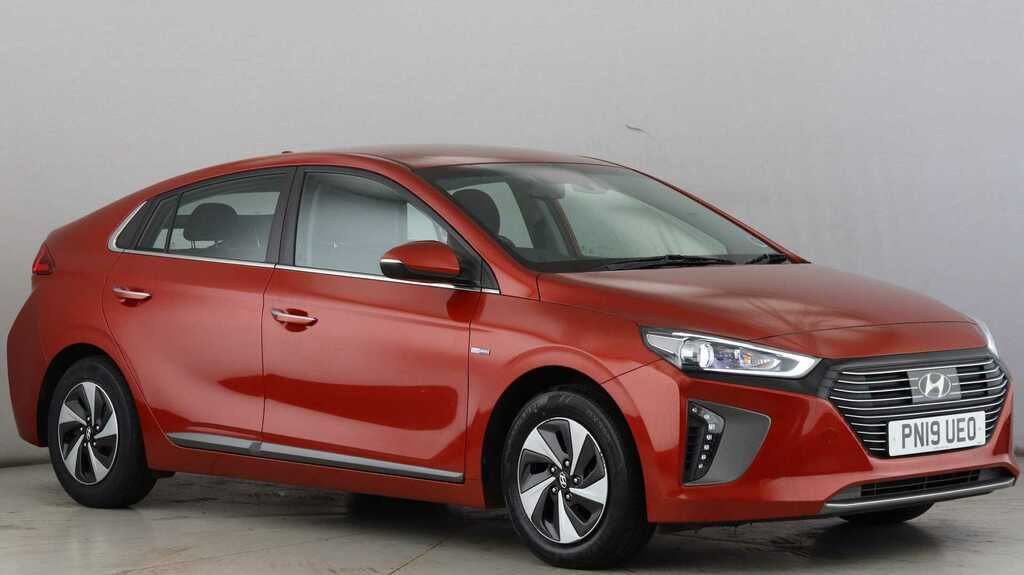 Compare Hyundai Ioniq 1.6 Gdi Hybrid Premium Dct PN19UEO Orange