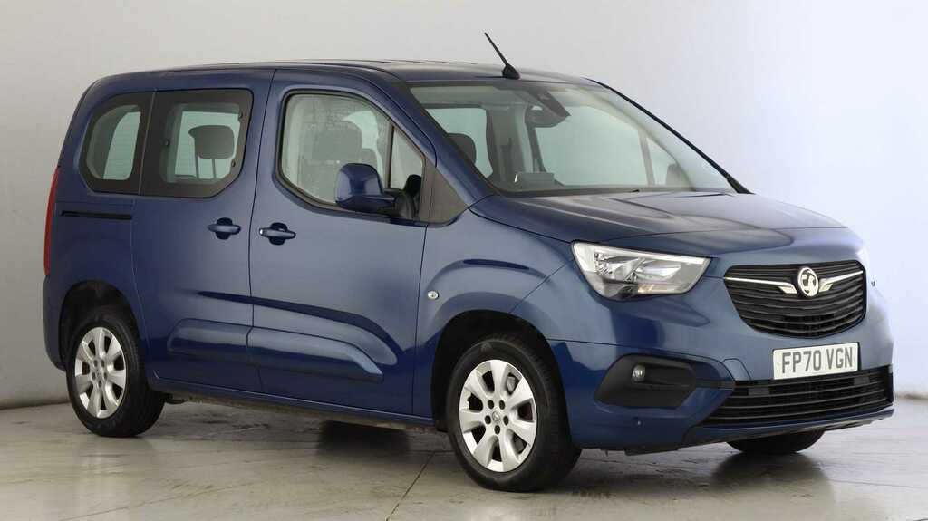 Compare Vauxhall Combo Life 1.5 Turbo D 130 Energy FP70VGN Blue