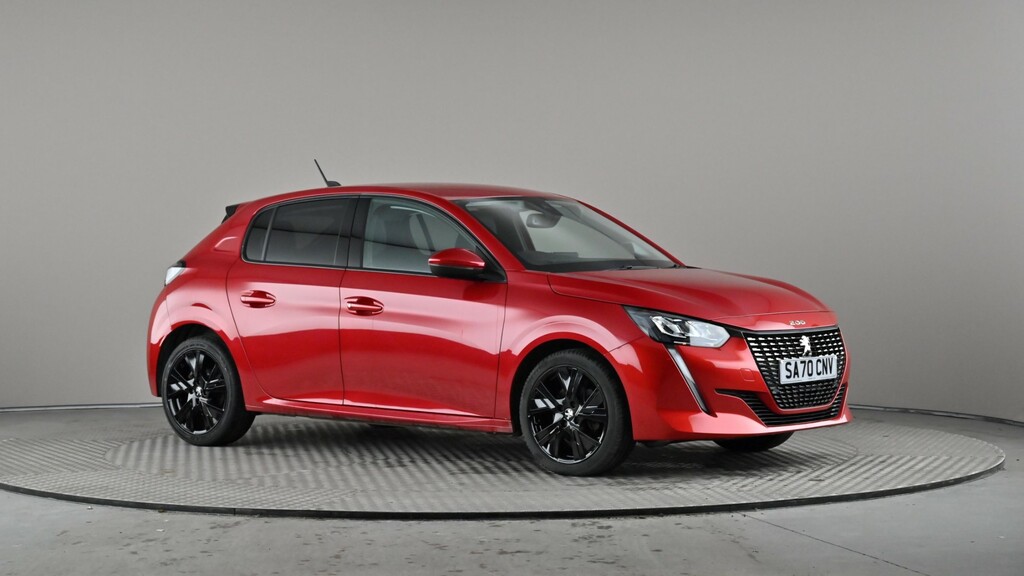 Compare Peugeot 208 Puretech Allure Premium Ss SA70CNV Red