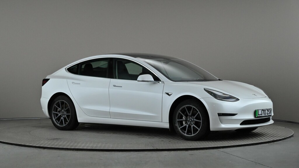 Compare Tesla Model 3 Long Range Awd LJ70ZSV White