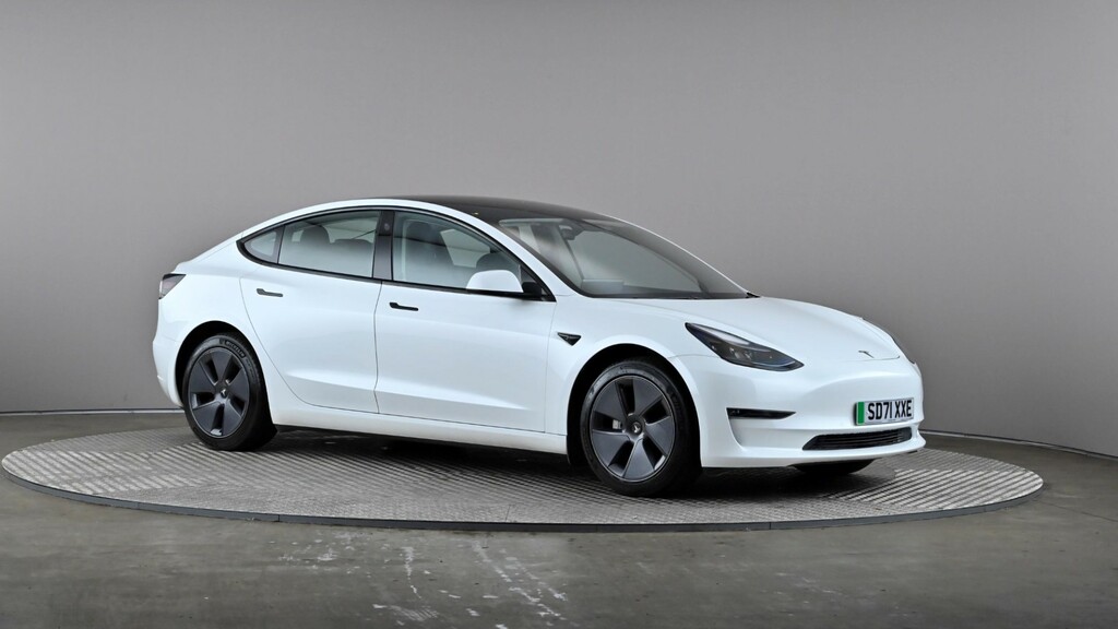 Compare Tesla Model 3 Long Range Awd SD71XXE White
