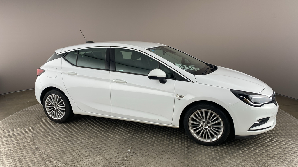 Compare Vauxhall Astra 1.6 Cdti 16V 136 Elite HF16UPE White