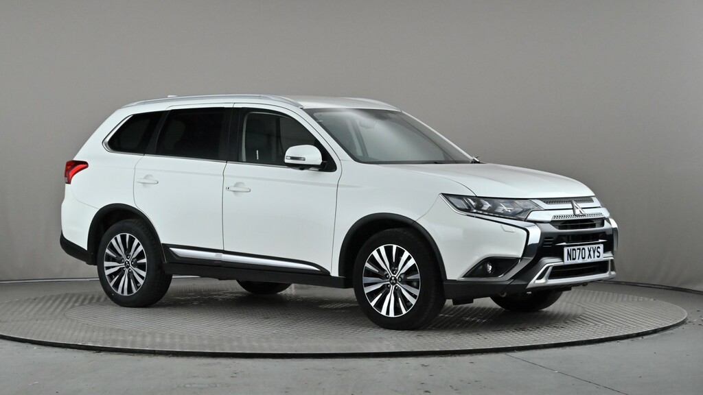 Compare Mitsubishi Outlander 2.0 Exceed Cvt ND70XYS White