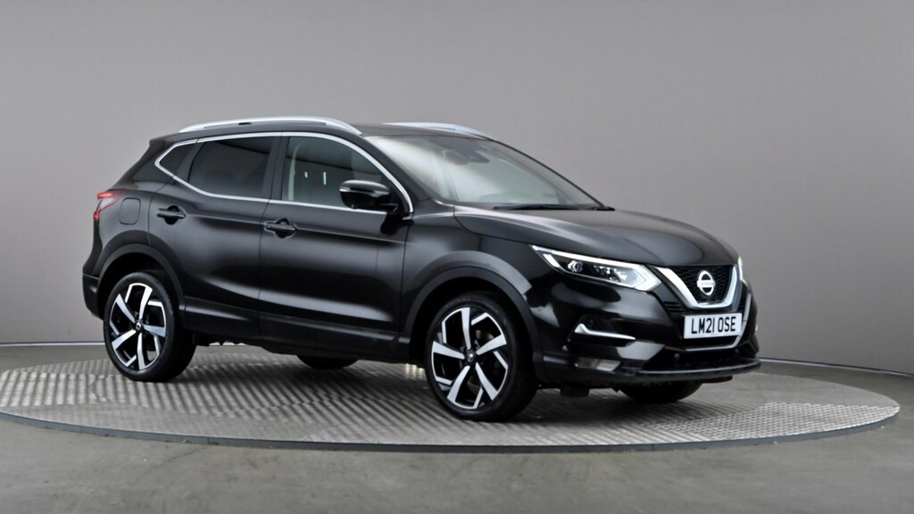 Compare Nissan Qashqai 1.3 Dig-t 160 157 N-motion Dct LM21OSE Black