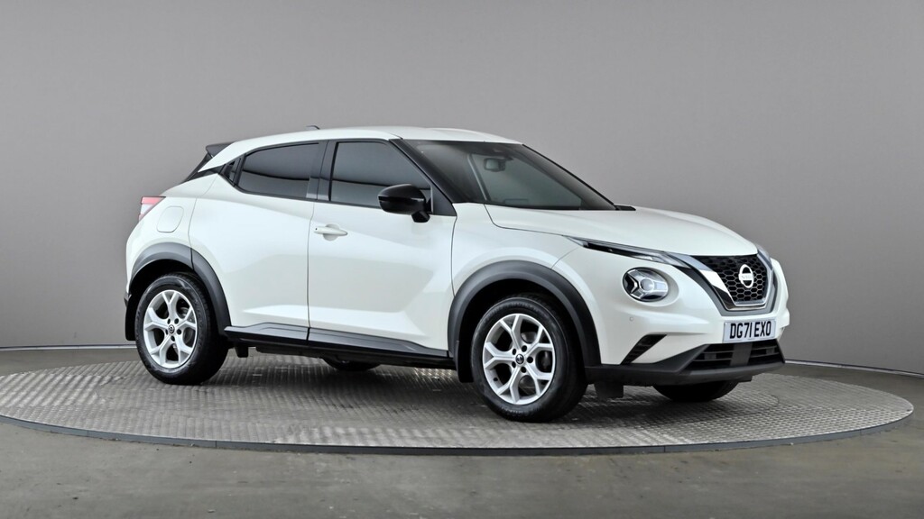 Compare Nissan Juke Juke N-connecta Dig-t S-a DG71EXO White