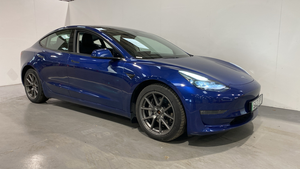 Compare Tesla Model 3 Long Range Awd SA21BPO Blue