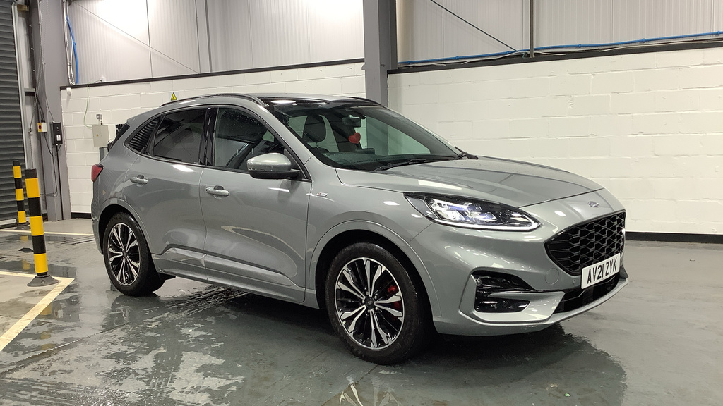 Compare Ford Kuga 1.5 Ecoblue St-line X Edition AV21ZYK Silver