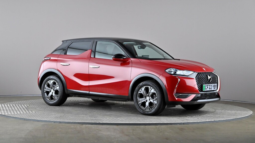 Compare DS DS 3 100Kw E-tense Bastille 50Kwh CF22YBY Red