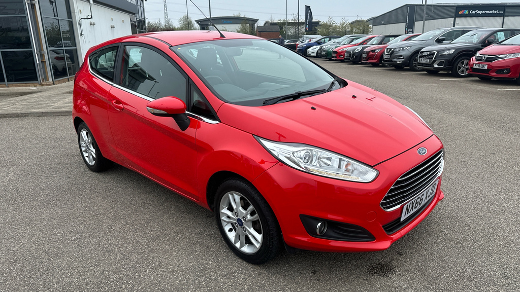 Compare Ford Fiesta 1.25 82 Zetec NX66XJD Red