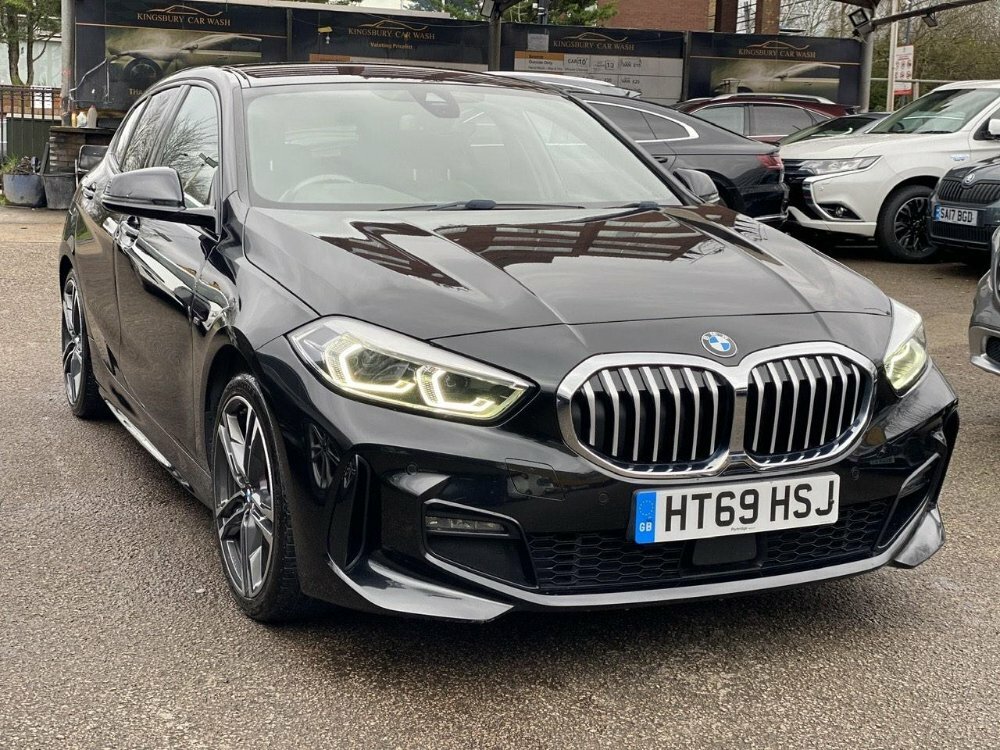 Compare BMW 1 Series 1.5 118I M Sport Dct Euro 6 Ss HT69HSJ Black