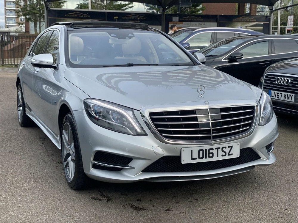 Compare Mercedes-Benz S Class 3.0 S500le V6 8.8Kwh Amg Line Executive G-tronic LO16TSZ Silver