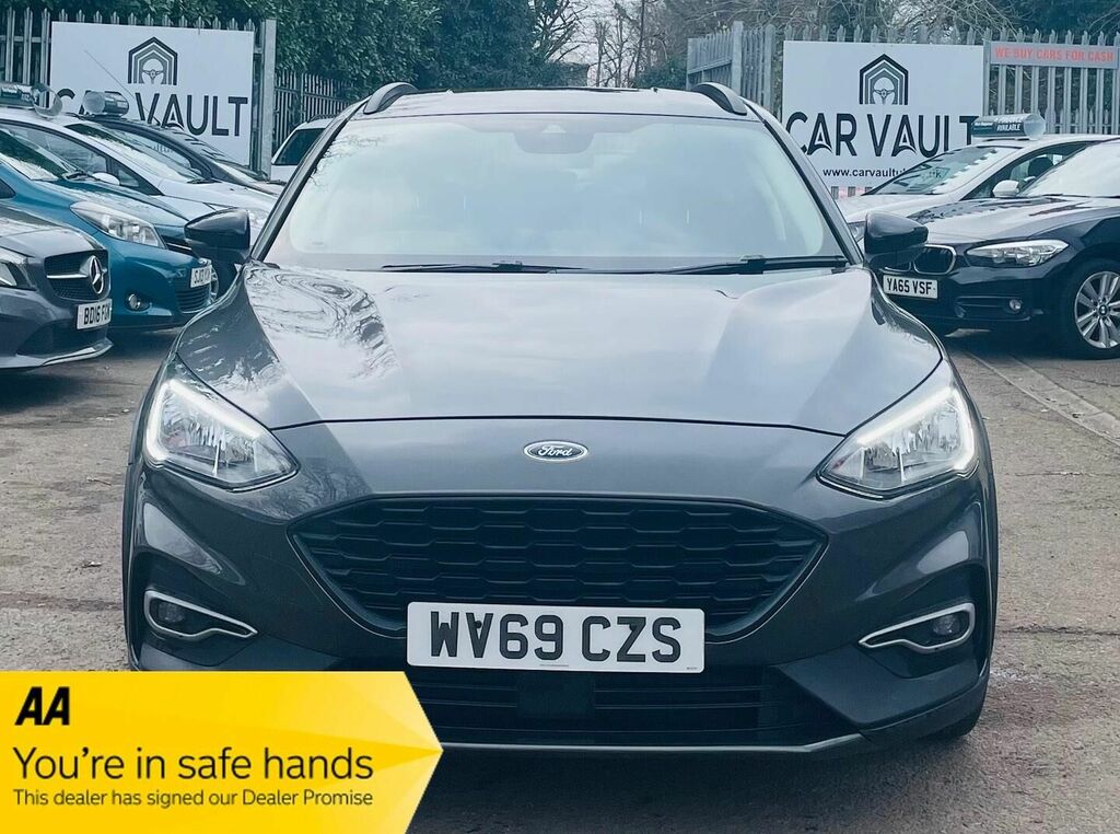 Compare Ford Focus Hatchback 1.5T Ecoboost Active Euro 6 Ss 2 WV69CZS Grey