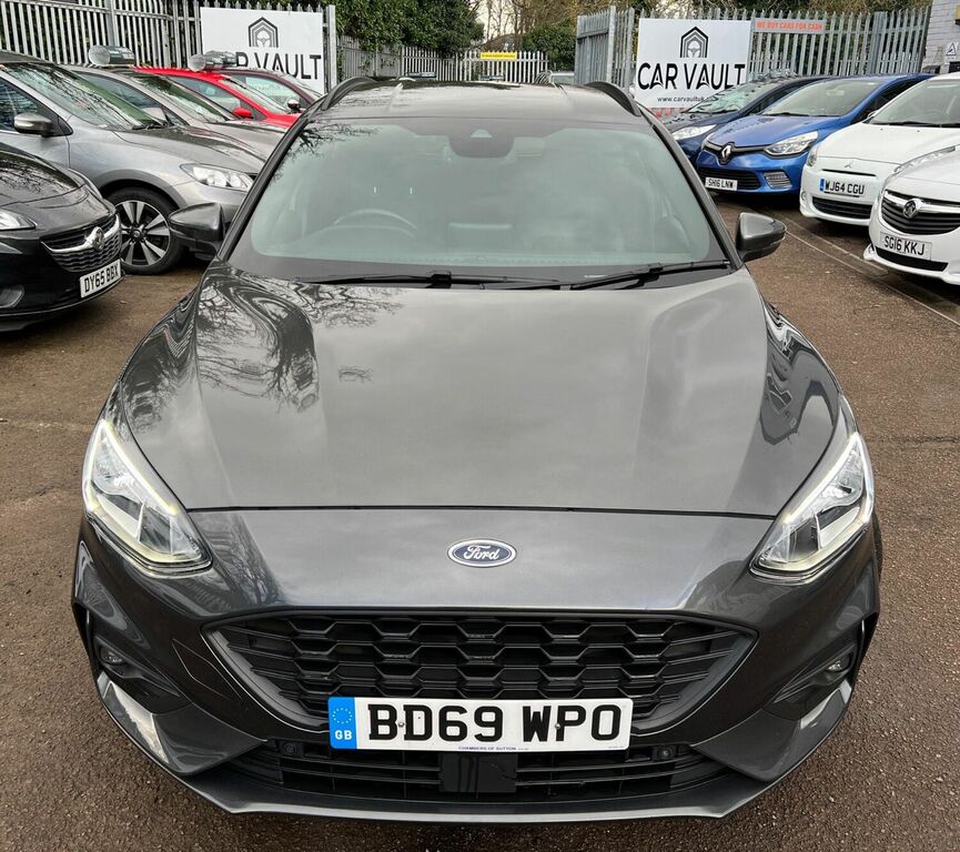 Compare Ford Focus Estate 1.5T Ecoboost St-line X Euro 6 Ss 2 BD69WPO Grey
