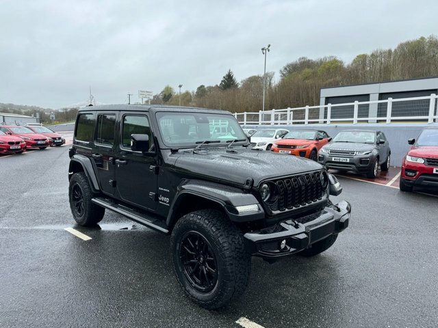 Compare Jeep Wrangler Buzz Sv Luxe With One Touch Sky Roof 24My YW73BZF Black