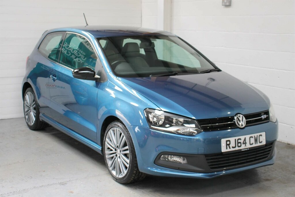 Compare Volkswagen Polo 1.4 Tsi Bluemotion Tech Act Bluegt Euro 6 Ss RJ64CWC Blue