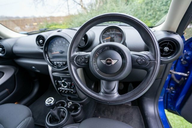Compare Mini Paceman 1.6 Cooper D 111 Bhp YS64DHO Blue