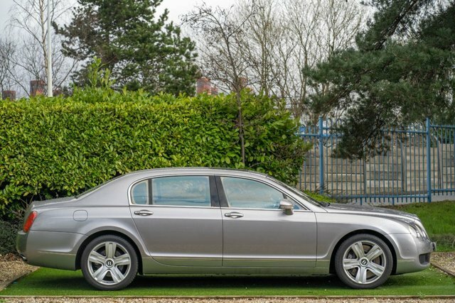 Compare Bentley Continental 6.0 Flying Spur 5 Seats 550 Bhp W1TOF Silver
