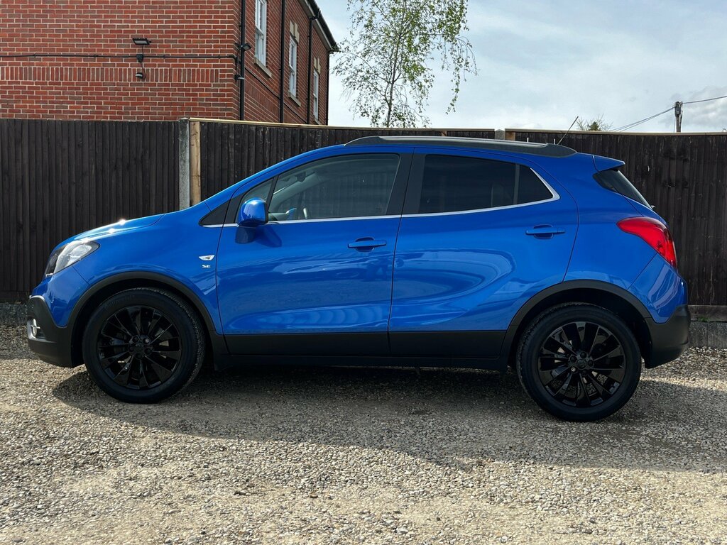 Compare Vauxhall Mokka Se Ss WJ66FGG Blue