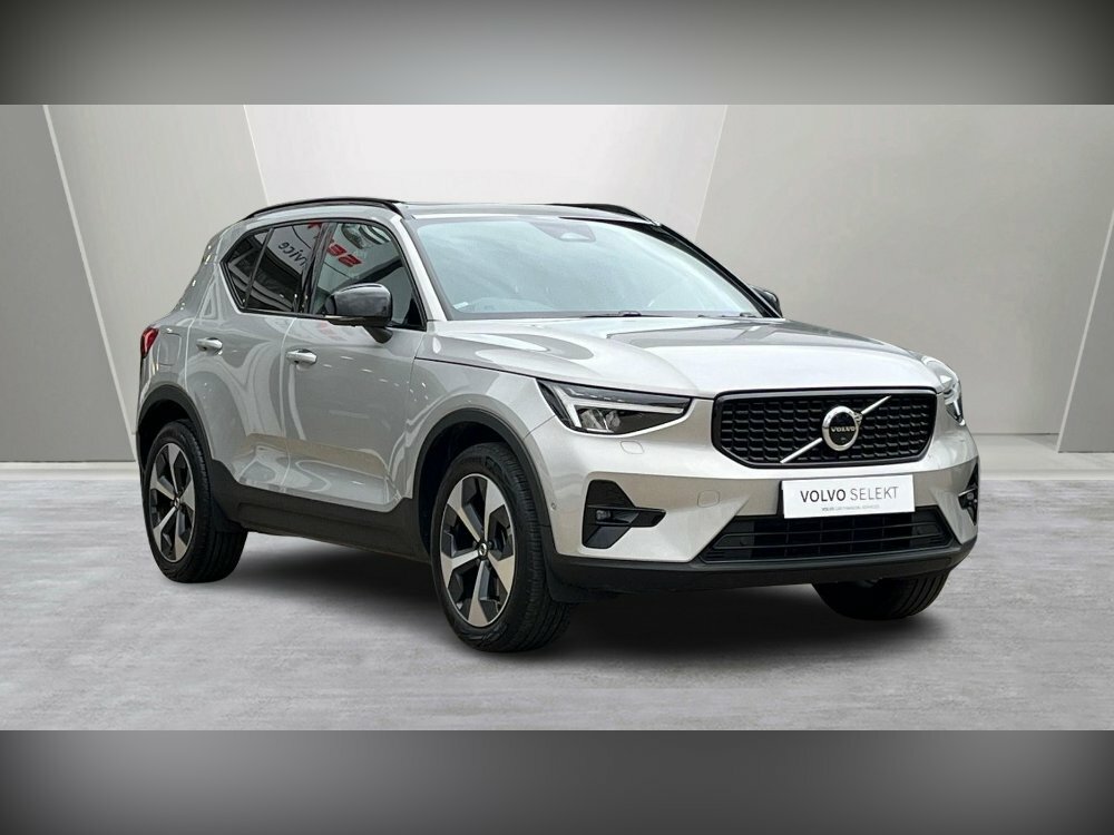 Volvo XC40 2.0 B4 Mhev Ultimate Suv Hybrid Dct Aut Silver #1