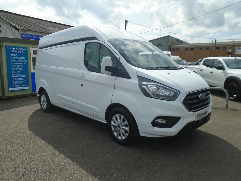Compare Ford Transit Custom 300 Limited L2 H2 CR19OWB White