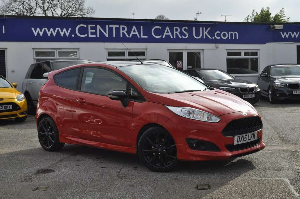 Compare Ford Fiesta 1.0 Fiesta Zetec S Red Edition DX15LKM Red