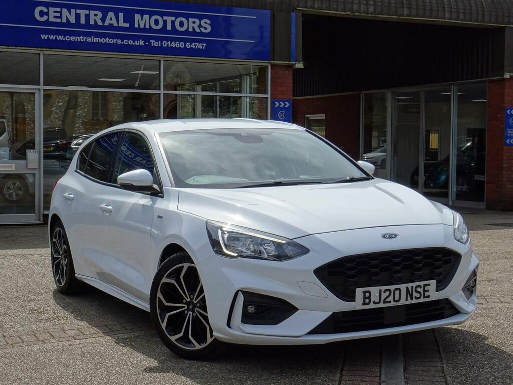 Compare Ford Focus Hatchback 1.5 Ecoblue St-line X Euro 6 Ss BJ20NSE White
