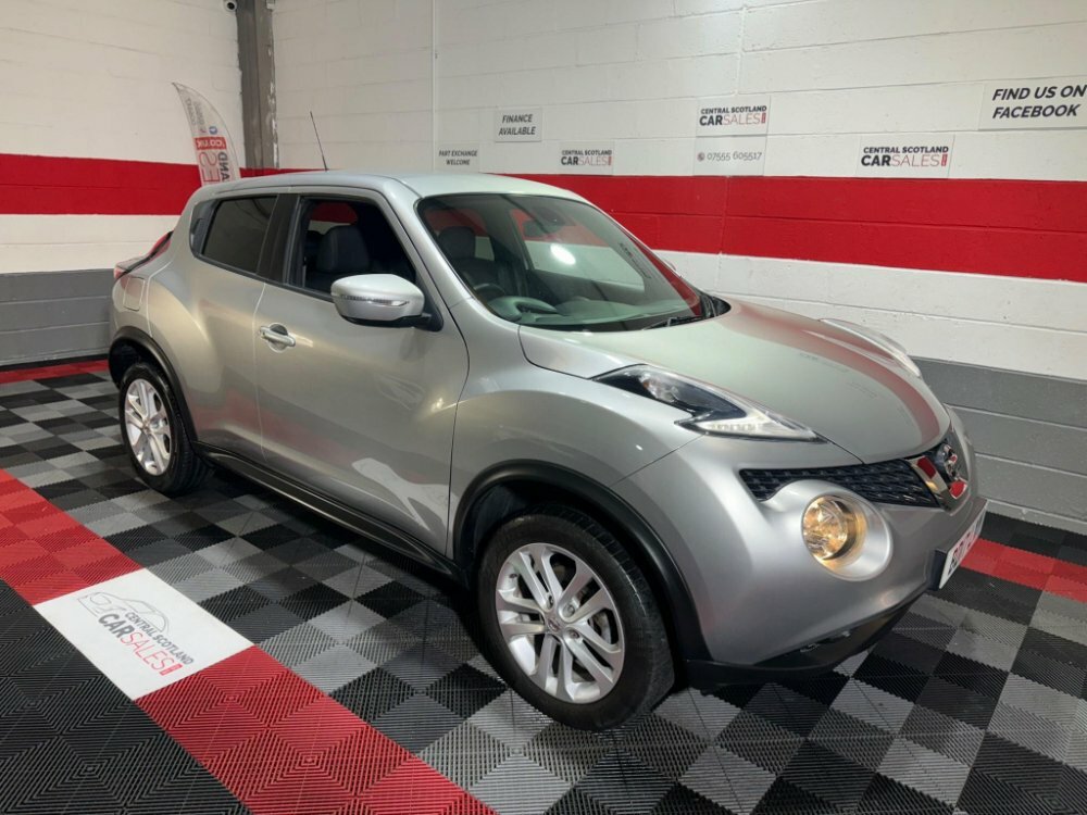 Compare Nissan Juke N-connecta Dci BD17LXY Silver
