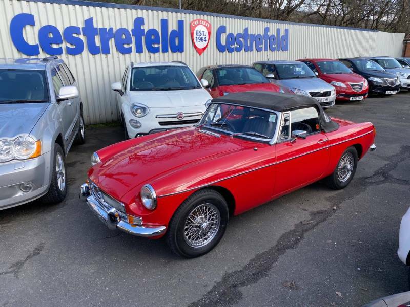 Compare MG MGB Roadster XKH330H Red