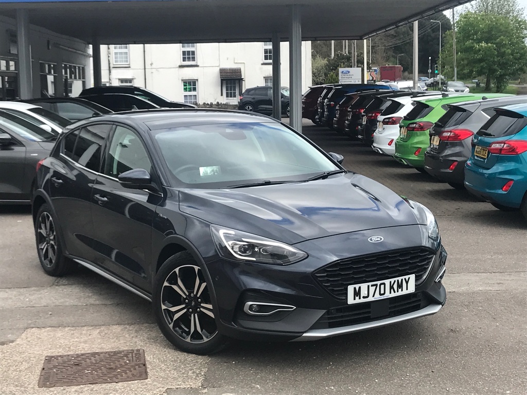 Compare Ford Focus 1.0T Ecoboost Mhev Active X Vignale Edition Euro 6 MJ70KMY Blue