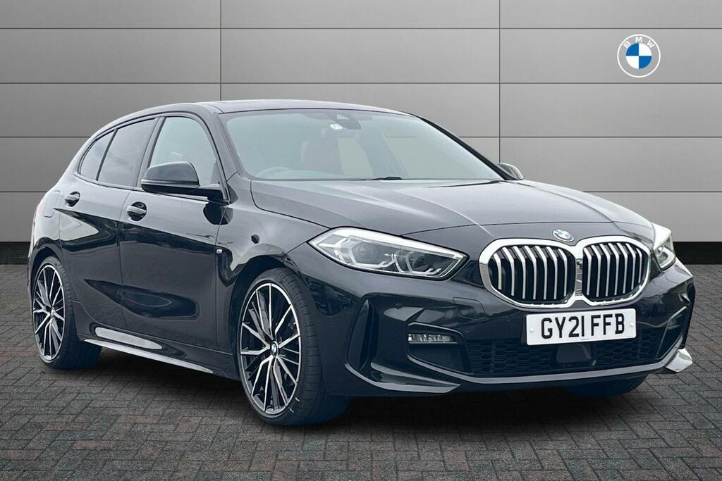 Compare BMW 1 Series 118I M Sport GY21FFB 