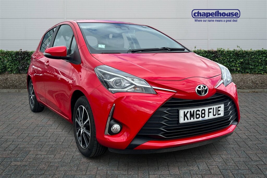 Compare Toyota Yaris Icon Tech Vvt-i 1.5 KM68FUE Red