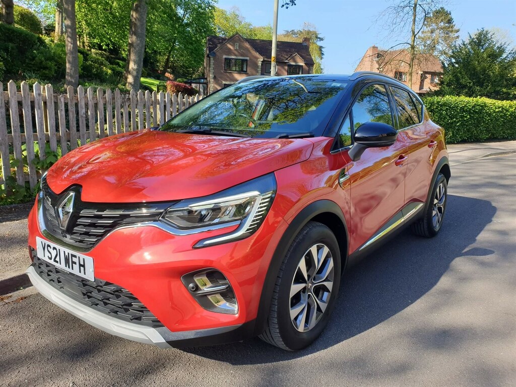 Compare Renault Captur 1.3 Tce S Edition Edc Euro 6 Ss YS21WFH Red