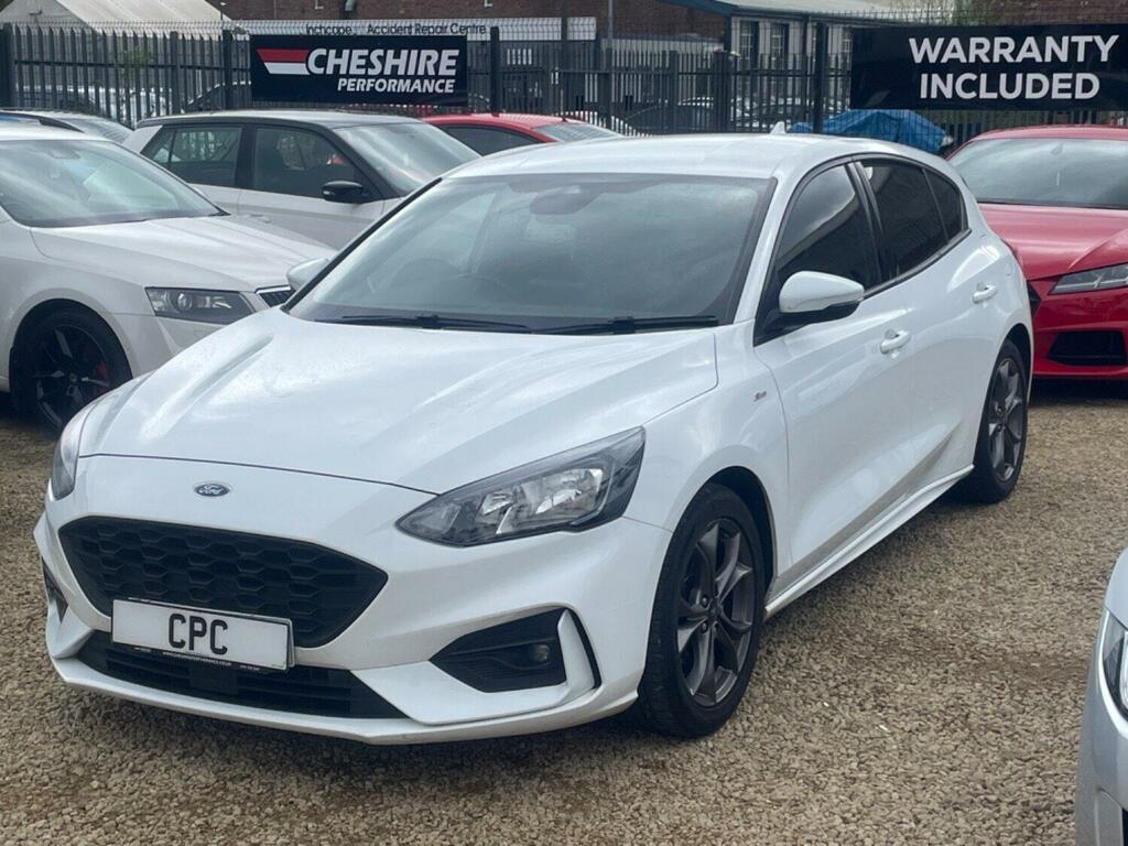 Compare Ford Focus Focus St-line Tdci WU68YVX White